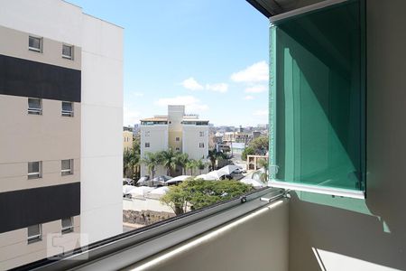 Detalhe janela  de apartamento à venda com 2 quartos, 51m² em Cinquentenário, Belo Horizonte