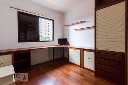 Suíte 01  de apartamento para alugar com 3 quartos, 184m² em Tatuapé, São Paulo