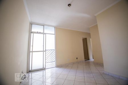 Sala de apartamento para alugar com 2 quartos, 65m² em Jardim das Bandeiras, Campinas