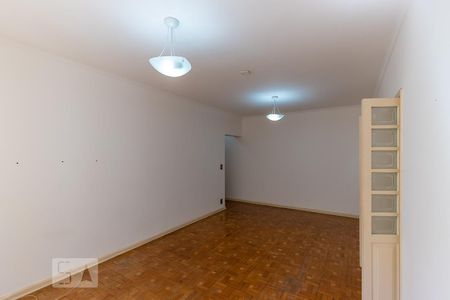 Apartamento à venda com 104m², 2 quartos e sem vagaSala