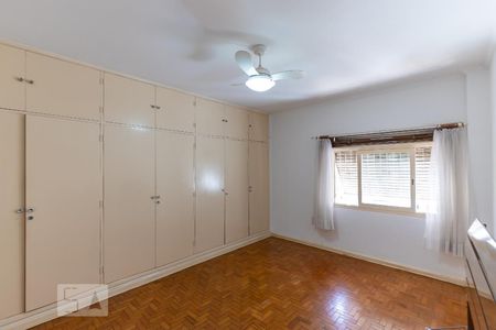 Suíte de apartamento à venda com 2 quartos, 104m² em Centro, Campinas