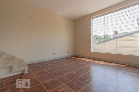 Sala 2 de casa para alugar com 4 quartos, 250m² em Vila Monumento, São Paulo