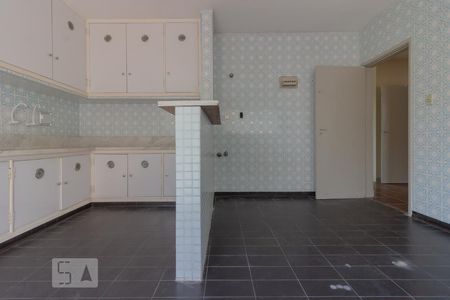 Cozinha de casa para alugar com 4 quartos, 250m² em Vila Monumento, São Paulo