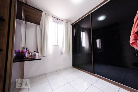 Apartamento para alugar com 2 quartos, 55m² em João Pinheiro, Belo Horizonte