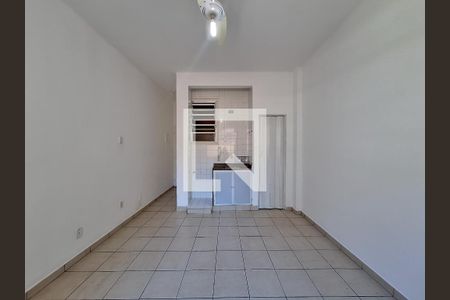 Sala/Quarto de apartamento à venda com 1 quarto, 23m² em Glória, Rio de Janeiro