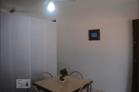 Sala de kitnet/studio para alugar com 1 quarto, 32m² em Ingleses do Rio Vermelho, Florianópolis