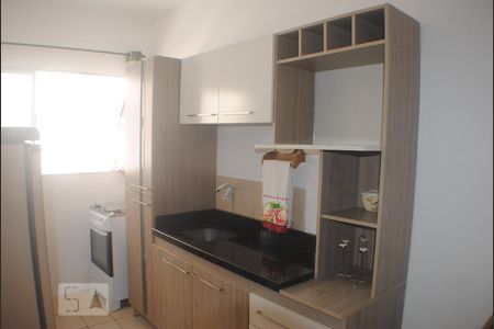 Cozinha de kitnet/studio para alugar com 1 quarto, 32m² em Ingleses do Rio Vermelho, Florianópolis