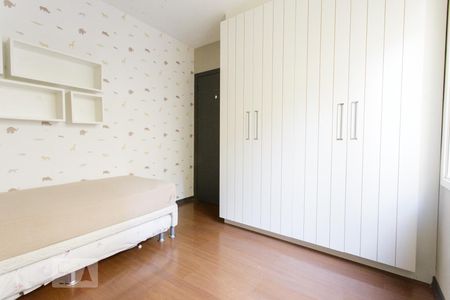 Quarto 2 de apartamento à venda com 2 quartos, 71m² em Bela Vista, Porto Alegre