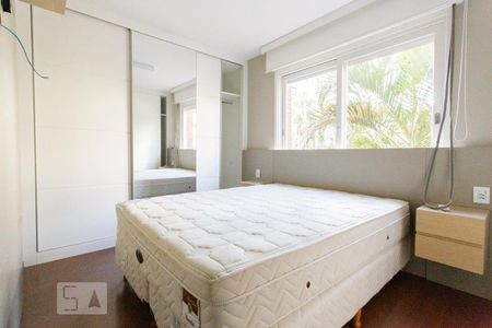 Quarto 1 de apartamento à venda com 2 quartos, 71m² em Bela Vista, Porto Alegre