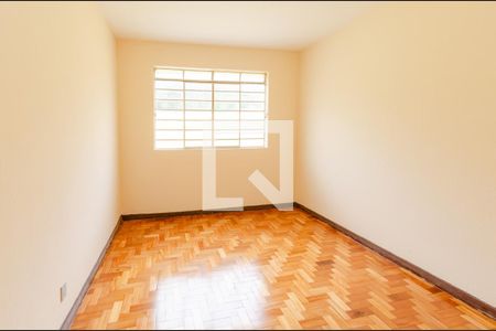 Quarto 1 de casa para alugar com 3 quartos, 120m² em Salgado Filho, Belo Horizonte