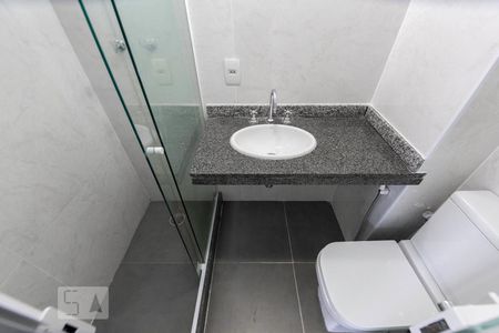 Banheiro de apartamento para alugar com 2 quartos, 75m² em Recreio dos Bandeirantes, Rio de Janeiro