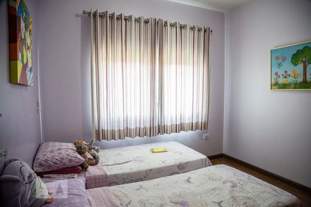 Quarto 2 de casa para alugar com 4 quartos, 555m² em Vila Paranaguá, São Paulo