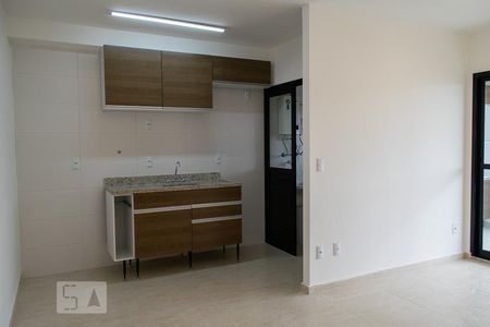 COZINHA de apartamento para alugar com 2 quartos, 55m² em Parque Peruche, São Paulo