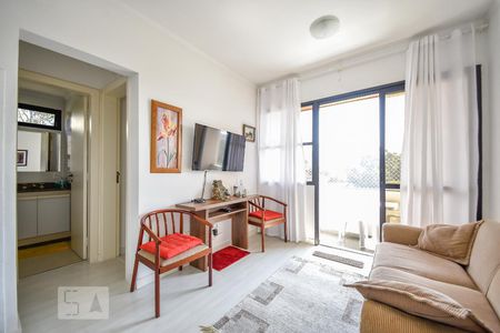 Sala de apartamento para alugar com 1 quarto, 40m² em Paraíso do Morumbi, São Paulo