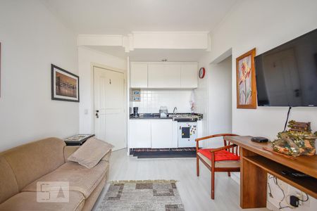 Sala de apartamento para alugar com 1 quarto, 40m² em Paraíso do Morumbi, São Paulo