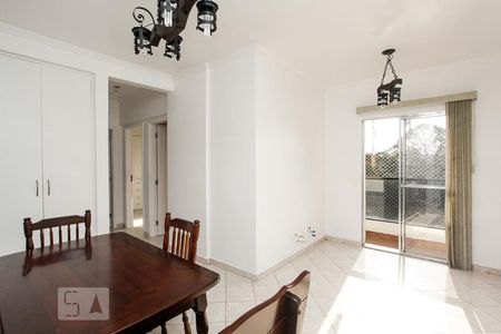 Sala de apartamento para alugar com 3 quartos, 80m² em Vila Capitão Rabelo, Guarulhos