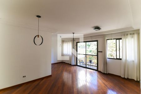 Apartamento à venda com 120m², 3 quartos e 3 vagasSala
