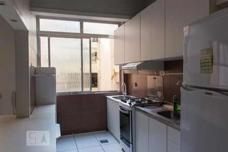 Cozinha de apartamento à venda com 2 quartos, 58m² em Bela Vista, Porto Alegre