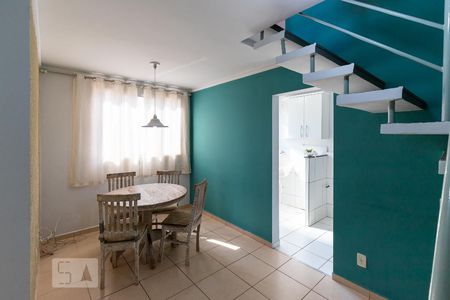 Apartamento à venda com 110m², 2 quartos e 2 vagasSala 1