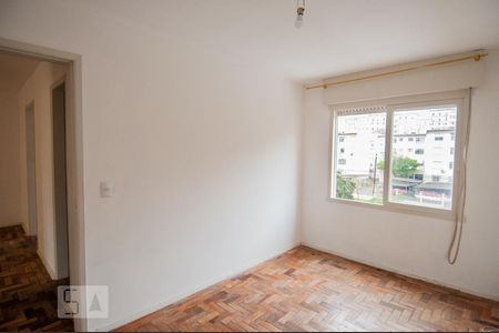 Quarto 2 de apartamento para alugar com 2 quartos, 64m² em Humaitá, Porto Alegre