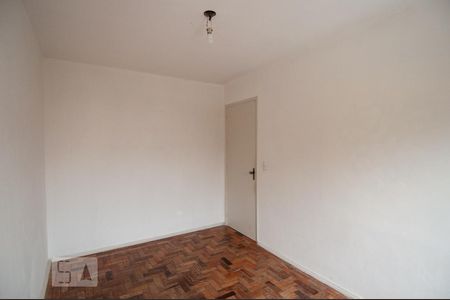 Quarto 2 de apartamento para alugar com 2 quartos, 64m² em Humaitá, Porto Alegre