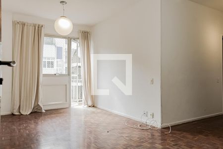 Sala  de apartamento para alugar com 2 quartos, 80m² em Copacabana, Rio de Janeiro