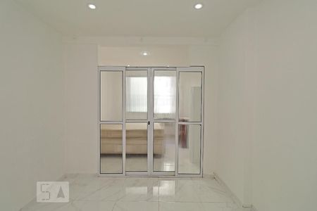 Sala. de apartamento à venda com 1 quarto, 29m² em Copacabana, Rio de Janeiro