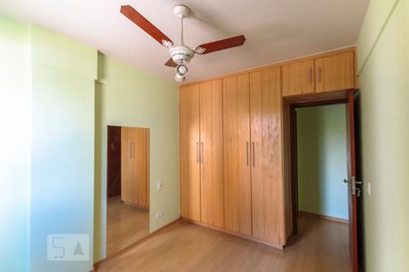 Quarto 2 de apartamento à venda com 2 quartos, 70m² em Mansões Santo Antônio, Campinas