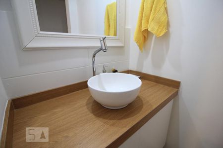 Pia de apartamento à venda com 2 quartos, 56m² em Vila Andrade, São Paulo