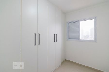 Quarto 2 de apartamento para alugar com 2 quartos, 58m² em Campestre, Santo André