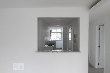 Sala e cozinha de apartamento à venda com 2 quartos, 97m² em Lagoa, Rio de Janeiro