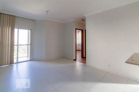 Sala de apartamento à venda com 2 quartos, 65m² em Colégio Batista, Belo Horizonte
