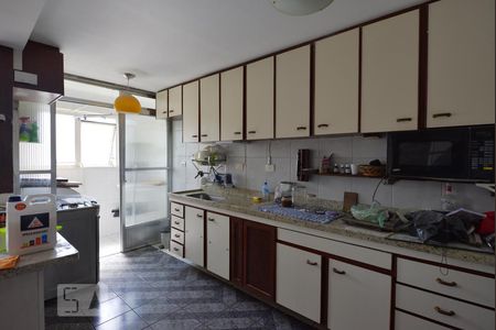 Apartamento à venda com 2 quartos, 120m² em Pinheiros, São Paulo