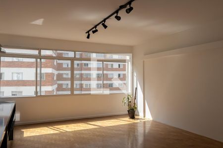 Sala de apartamento à venda com 3 quartos, 191m² em Cerqueira César, São Paulo