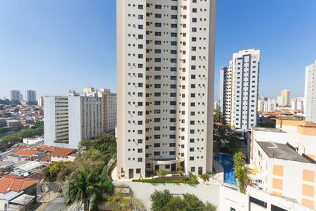 Vista da janela da sala de apartamento à venda com 2 quartos, 57m² em Bosque da Saúde, São Paulo