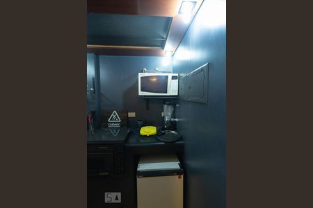 Cozinha de apartamento para alugar com 1 quarto, 50m² em Cidade Monções, São Paulo