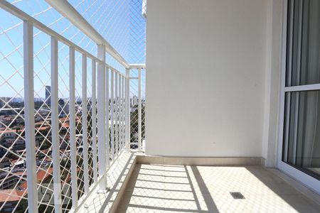 Sacada de apartamento para alugar com 1 quarto, 42m² em Umuarama, Osasco