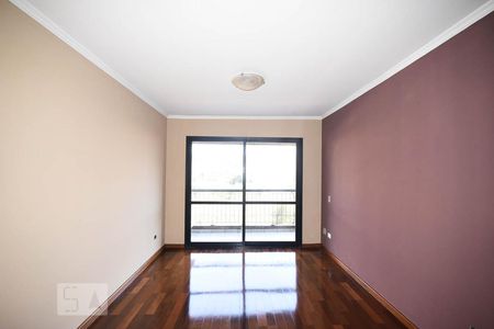 Apartamento à venda com 77m², 3 quartos e 2 vagasSala