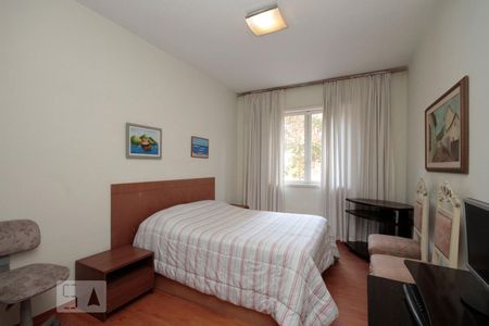 Quarto 1 de apartamento para alugar com 2 quartos, 127m² em Higienópolis, São Paulo