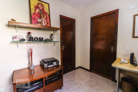 Quarto 1 de casa de condomínio à venda com 5 quartos, 360m² em Taquara, Rio de Janeiro