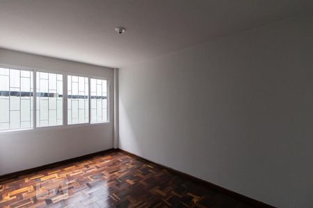 Quarto 1 de apartamento para alugar com 3 quartos, 67m² em São Francisco, Curitiba