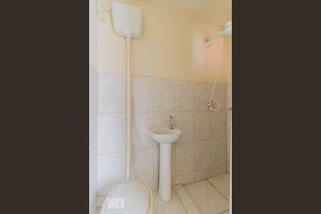 Banheiro de casa para alugar com 1 quarto, 50m² em Jardim Barbosa, Guarulhos