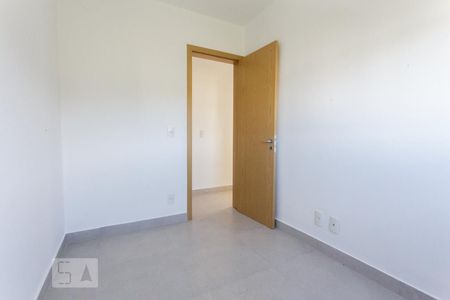 Quarto 1 de apartamento à venda com 3 quartos, 60m² em Jardim Carvalho, Porto Alegre
