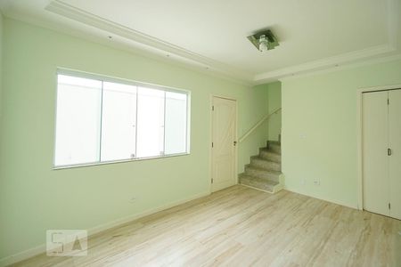 Sala de casa de condomínio para alugar com 2 quartos, 60m² em Vila Matilde, São Paulo