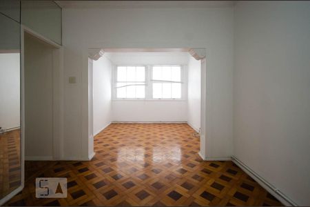 Sala de apartamento para alugar com 3 quartos, 130m² em Leblon, Rio de Janeiro