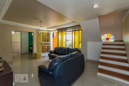 Sala de casa à venda com 3 quartos, 190m² em Nossa Senhora das Graças, Canoas