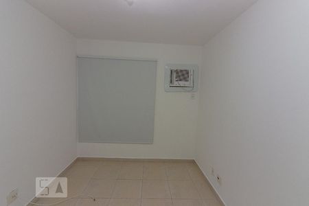 Quarto 1 de apartamento para alugar com 2 quartos, 73m² em Recreio dos Bandeirantes, Rio de Janeiro