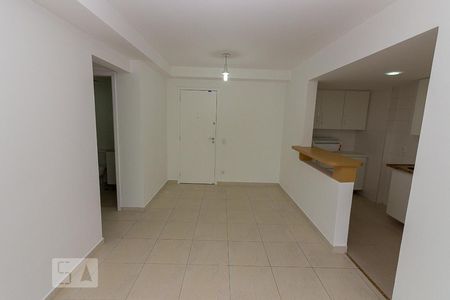 Sala de apartamento para alugar com 2 quartos, 73m² em Recreio dos Bandeirantes, Rio de Janeiro