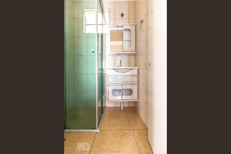 Banheiro de apartamento à venda com 2 quartos, 60m² em Gameleira, Belo Horizonte