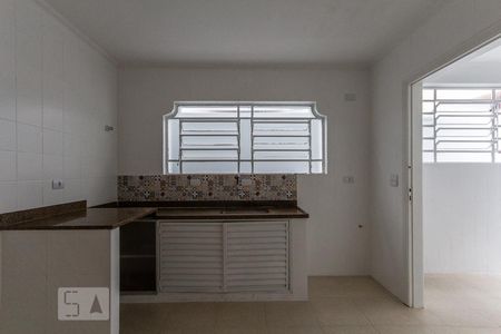 Casa à venda com 200m², 4 quartos e 3 vagas Casa à venda com 200m², 4 quartos e 3 vagasCozinha